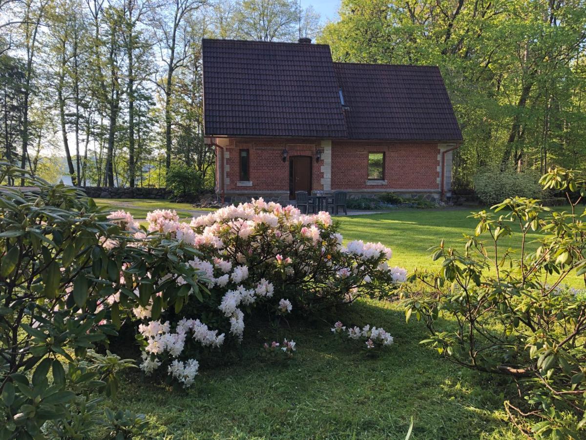 Villa Mednieku Namins Sigulda Exterior foto